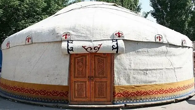 Kazakistan'daki Azerbaycan diasporası, Türkiye'ye 100 Kazak çadır evi gönderecek