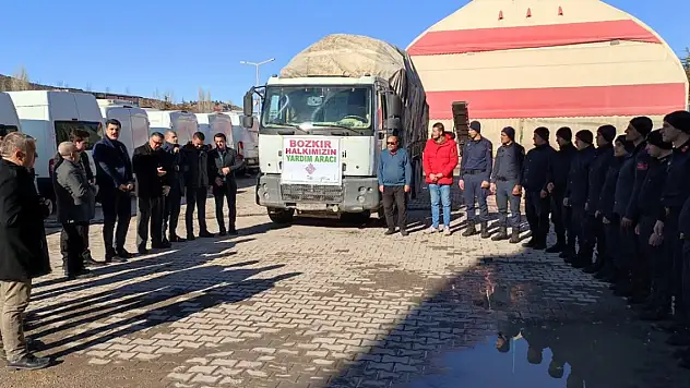 Konya Bozkır'dan deprem bölgelerine destek sürüyor