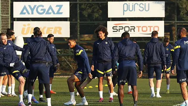 Fenerbahçe, Konyaspor maçının hazırlıklarını tamamladı