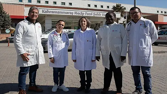 Kübalı doktorlardan Türkiye'ye övgü ve teşekkür