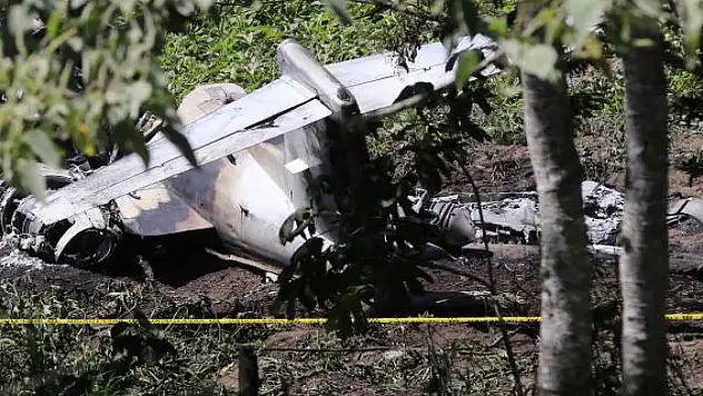 Hava Kuvvetlerine ait bir eğitim uçağı düştü