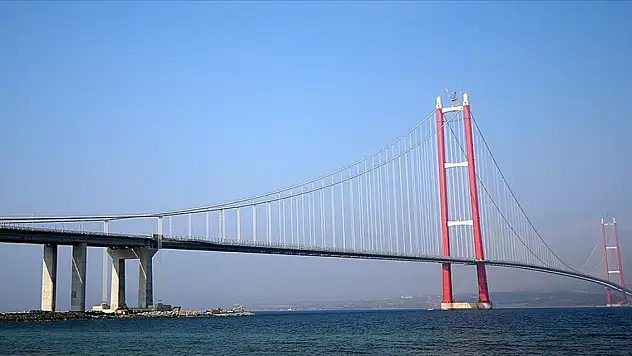 1915 Çanakkale Köprüsü'nün yapı güvenliği yüksek teknolojiyle 24 saat izleniyor