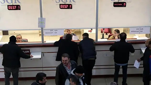 SGK'den EYT başvurularına ilişkin açıklama! Bu belge yeterli