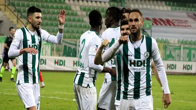 Serginho Konyaspor maçında sahada