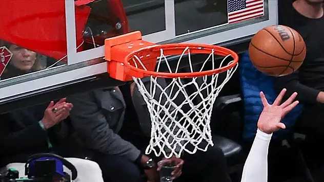 NBA'de Brooklyn Nets, 28 sayı farkı kapatarak Celtics'i yendi