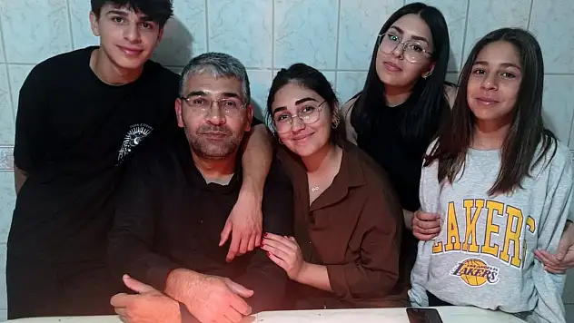 Annesi, eşi, 3 çocuğu ve kayınvalidesini kaybetti, şimdi kayıp kızını arıyor