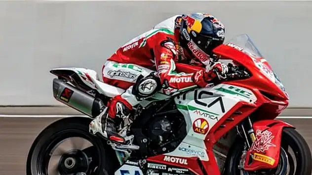 Milli motosikletçi Bahattin Sofuoğlu, Endonezya'da 9. oldu