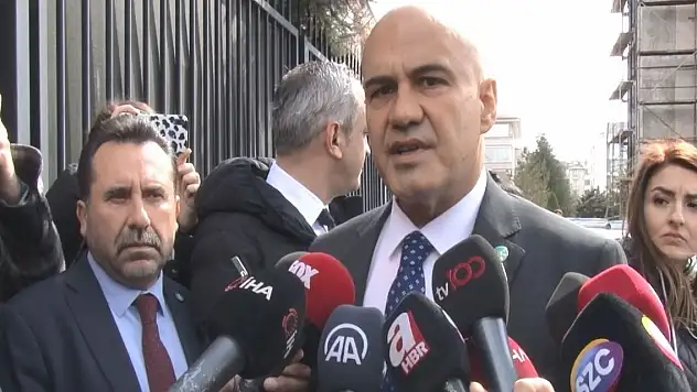 İYİ Parti'den açıklama: Biz masadayız, kalkan 5 kiş var