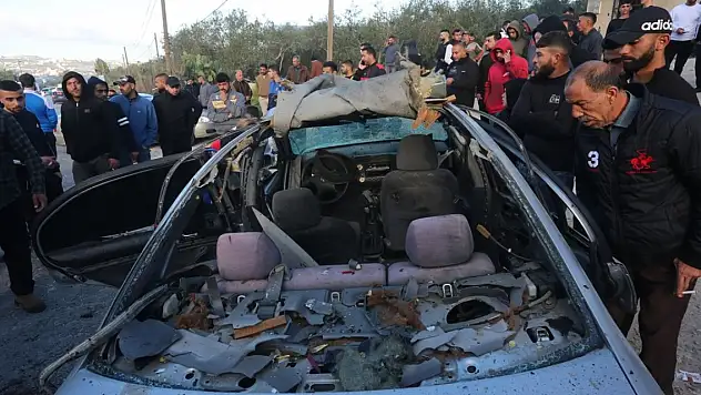 İsrail güçleri, Cenin'e düzenlediği baskında 3 Filistinliyi öldürdü