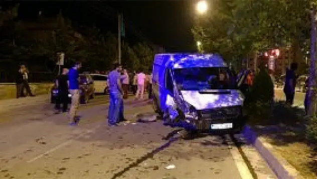 Alkollü sürücü dehşet saçtı: 7 yaralı