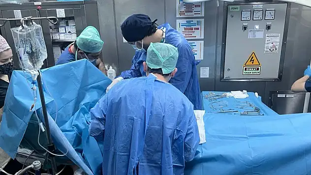 TCG Bayraktar gemisinde, 10 bininci hasta tedavi edildi