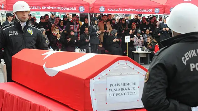 Kocaeli'de kalp krizinden hayatını kaybeden polis memuru için tören