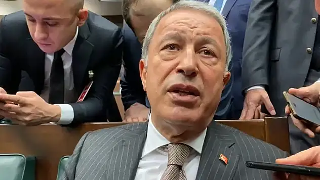 Karadeniz'de düşen ABD hava aracına ilişkin Bakan Akar'dan açıklama