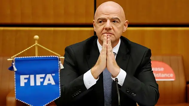 FIFA başkanı seçildi