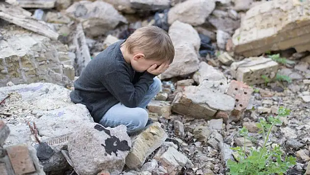 Deprem travmasında 5 evre