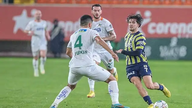 Fenerbahçe, yarın Alanyaspor'a konuk olacak