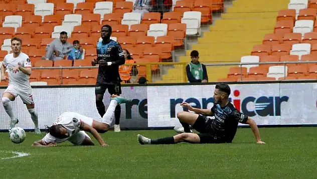 Adana Demirspor, Antalya'yı 2 golle kazandı