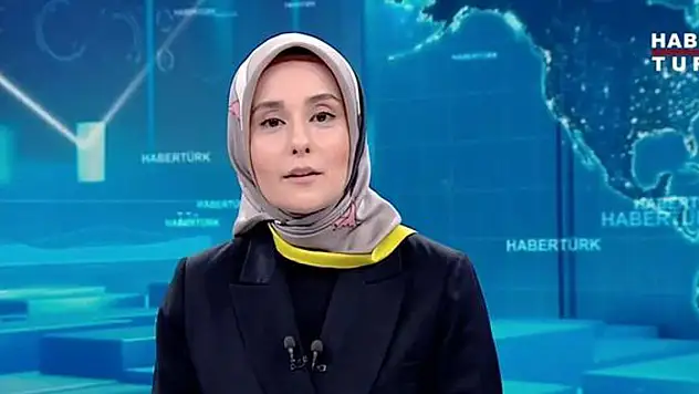 Habertürk'te başörtülü spiker