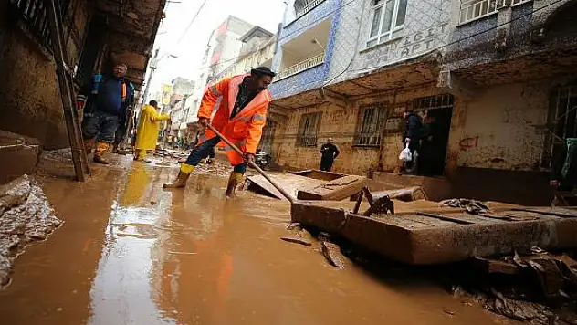 Şanlıurfa'nın 3 ilçesinde daha okullar tatil edildi