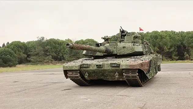 Yeni Altay tankı için tarih verildi! Banttan indirilecek