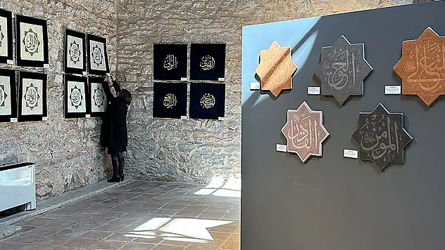'En Güzel İsimler: Esmaü'l Hüsna' sergisi açıldı