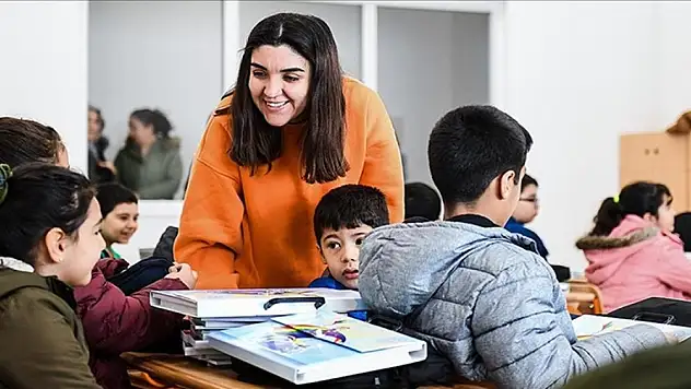 Son Dakika! Bakan Özer'den ara tatil açıklaması