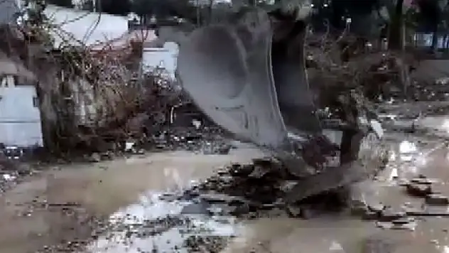 36 kişinin öldüğü apartmanda kesilmiş kolon tespit edildi