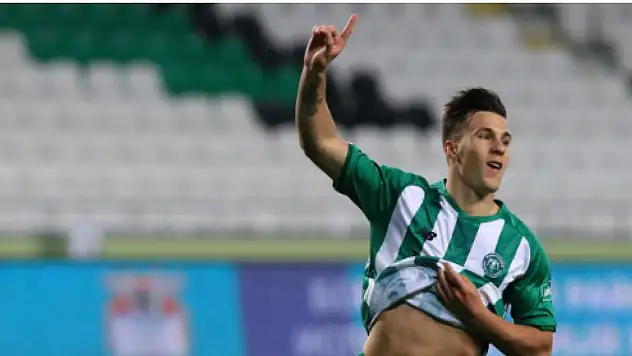 Konyaspor'da Michalak çalışmalara başladı