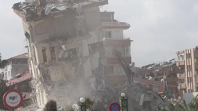 Hatay'da enkaz kaldırma ve yıkım çalışmaları devam eden mahalleler