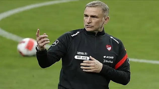 Kuntz'dan 4-3-3 mesajı