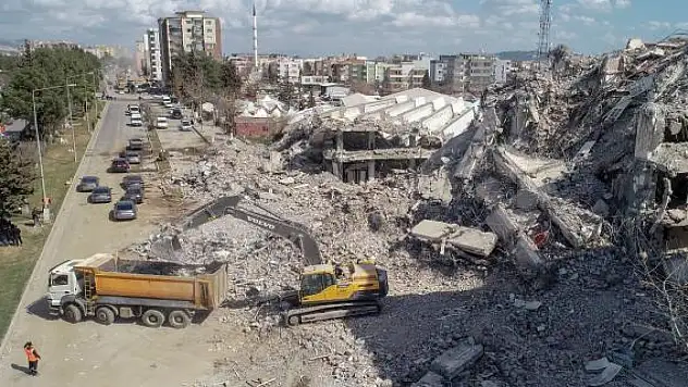 Depremlerle ilgili soruşturmalarda tutuklu sayısı arttı