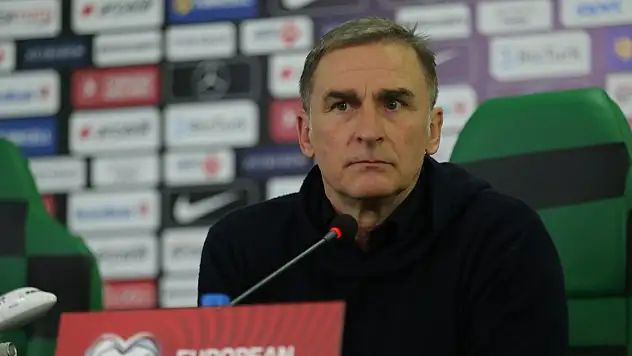 Stefan Kuntz'tan sürpriz kadro