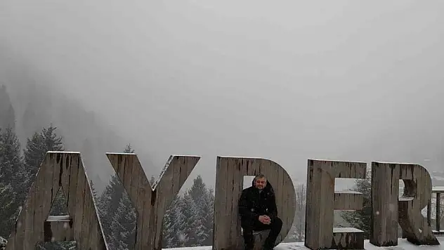 Ayder Yaylası ilkbaharda beyaza büründü