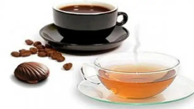 Sıcak havalarda içilen çay ve kahve sıvı kaybına neden oluyor