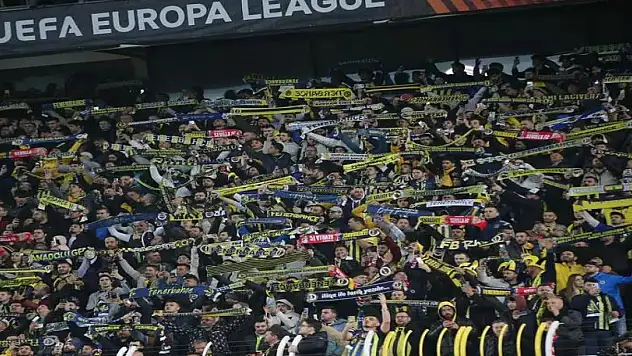 Fenerbahçe'den 7 kişiye süresiz stada giriş yasağı