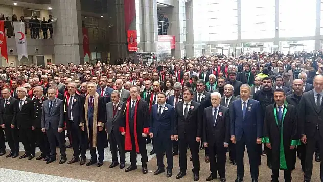 Şehit Savcı Mehmet Selim Kiraz ölümünün 8'inci yıl dönümünde adliyede anıldı