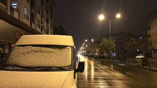 Nisan ayında kar etkili oluyor