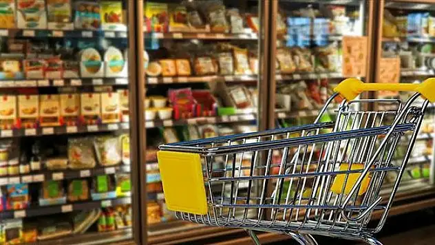 Rekabet Kurumundan zincir marketlere 'mesafe' uyarısı