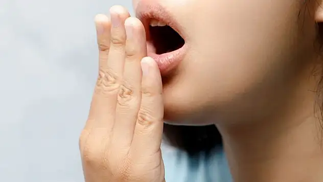Ramazanda sıkça karşılaşılan ağız kokusu nasıl giderilir?