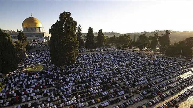 İİT: Mescid-i Aksa her bir karışıyla sadece Müslümanlara aittir