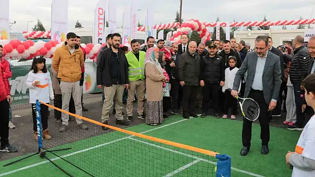 Bakan Kasapoğlu: 'Spor, rehabilitasyon açısından önemli bir unsurdur'