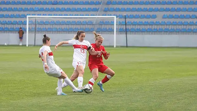 A Milli Kadın Futbol Takımı, Azerbaycan'ı 1-0 yendi