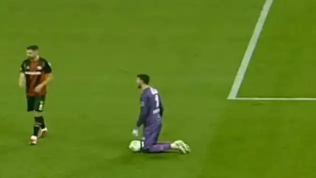 Fatih Karagümrük-Fenerbahçe maçında kural hatası... Maç tekrar edilecek mi?
