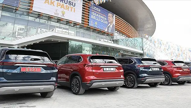 AK Parti Milletvekili Aday Tanıtım Toplantısı'nda Togg detayı