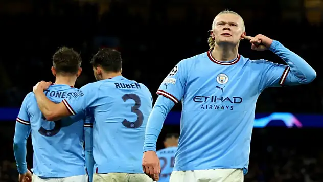 Manchester City Bayern'i rahat geçti