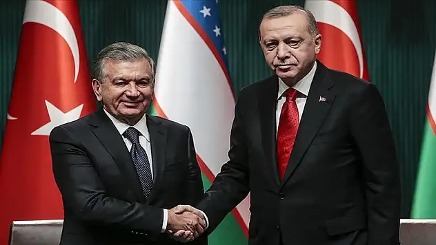 Bir lider daha TOGG'u teslim aldı! Erdoğan ile görüştü