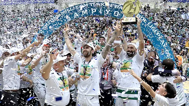 AYOS Konyaspor'da eski oyuncular primlerini istiyor