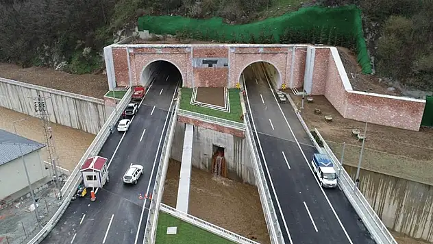 Türkiye'de ilk! Yeni Zigana Tüneli açılış için gün sayıyor