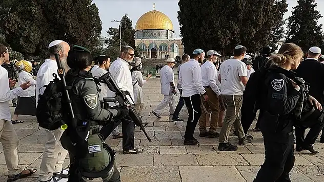 İsrail'in Mescid-i Aksa'ya saldırılarının ardında ne var?