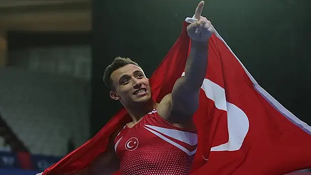 Milli Jimnastikçi Adem Asil, Avrupa şampiyonu oldu